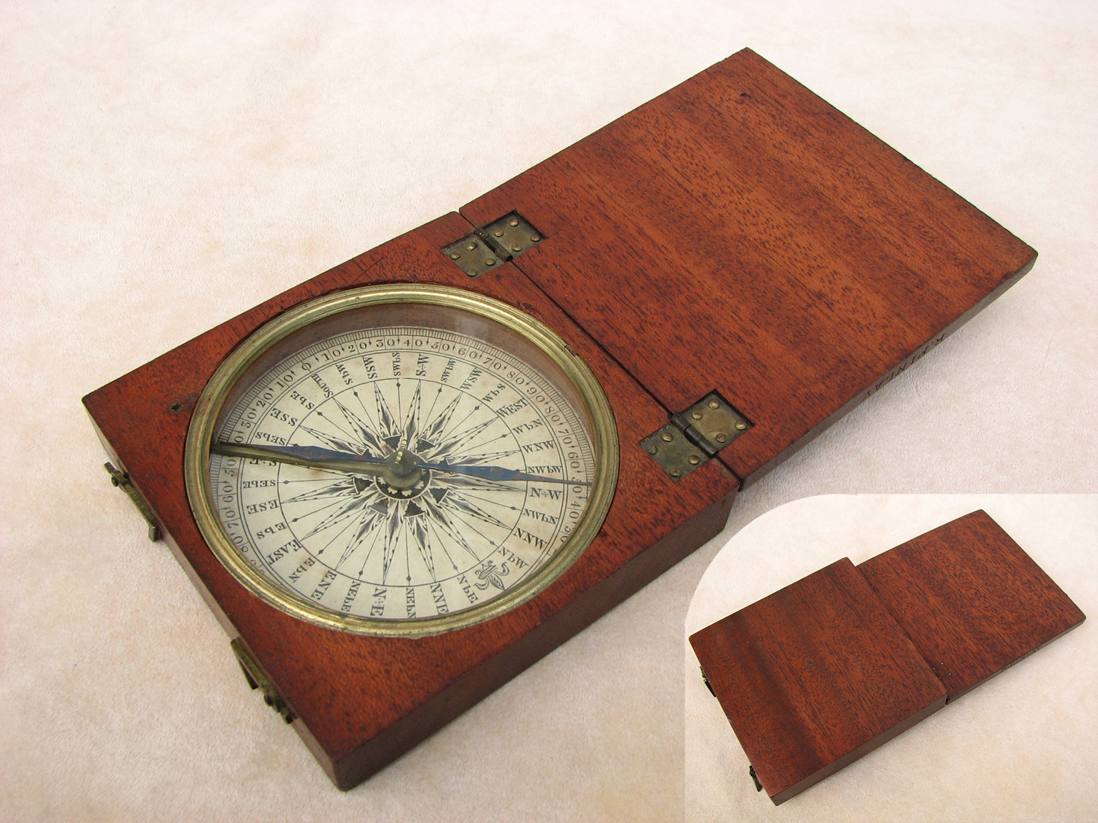 Georgian period travellers mahogany cased pocket compass, R. Finlay